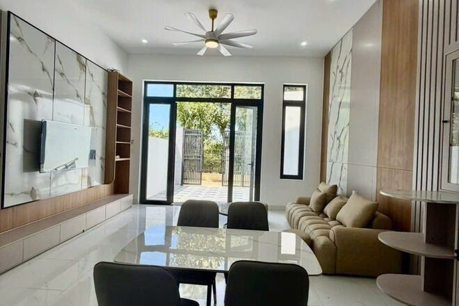 HẠ GIÁ BÁN GẤP NHÀ EA KAO – ĐƯỜNG Ô TÔ THÔNG NHAU | NHÀ ĐẸP BMT