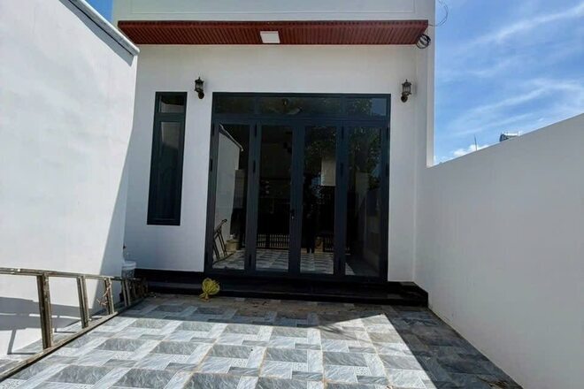 HẠ GIÁ BÁN GẤP NHÀ EA KAO – ĐƯỜNG Ô TÔ THÔNG NHAU | NHÀ ĐẸP BMT