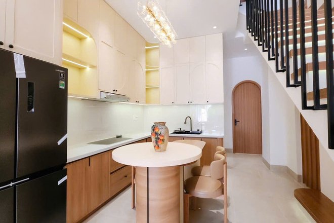 NHÀ MẶT TIỀN HOÀNG THẾ THIỆN – NHÀ MỚI 100% – TRUNG TÂM BMT