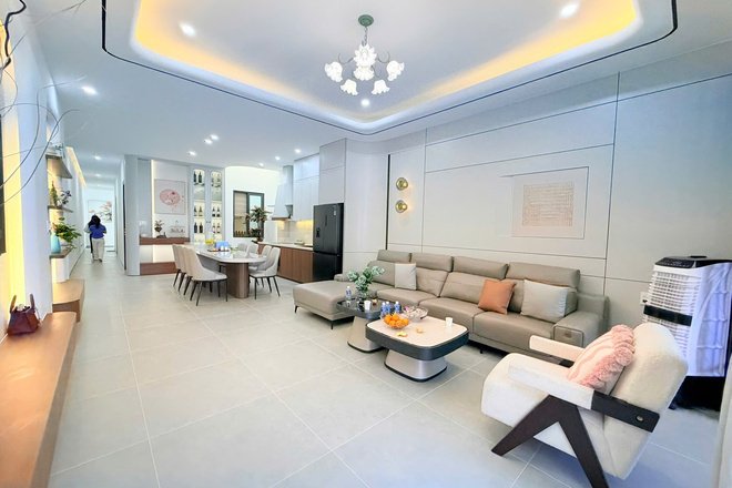 Bán Nhà Phố Đẹp có Sân Vườn Diện Tích Lớn 5x35m. Trung tâm BMT