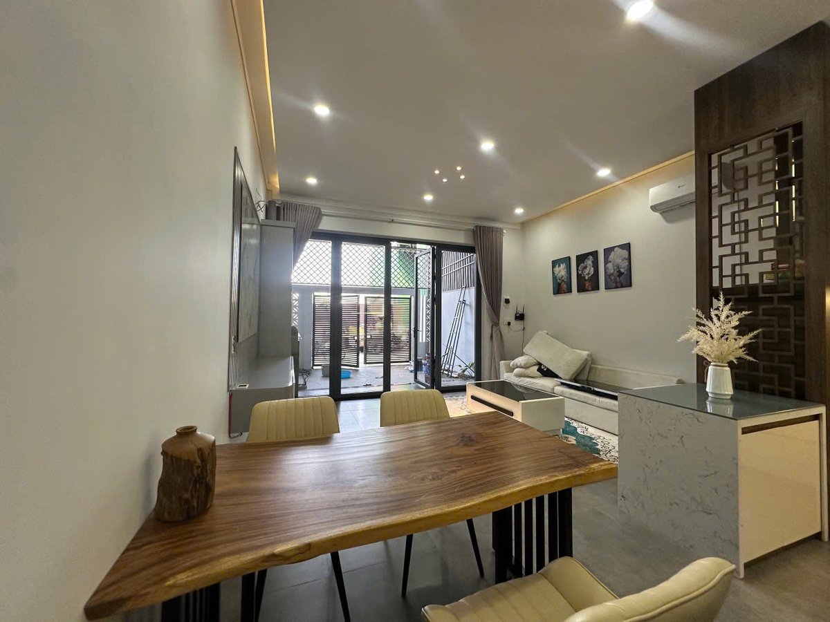 Bán Nhà Full Nội Thất Hẻm Nayder, Tân Lập, BMT – Hẻm 2 OTO