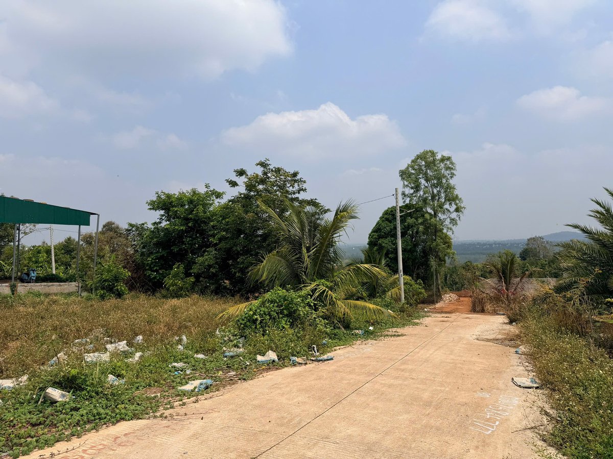 Bán Lốc 5 Lô Đất Liền Kề Sát Khu Thành Đồng Y Moan Buôn Ma Thuột – Thổ Cư 100%