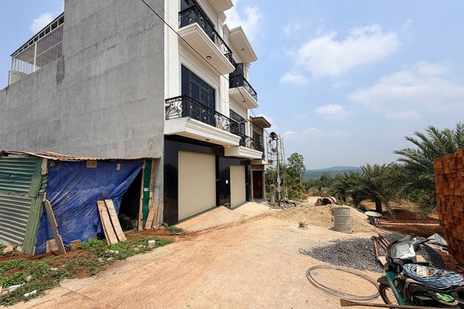 Bán Lốc 5 Lô Đất Liền Kề Sát Khu Thành Đồng Y Moan Buôn Ma Thuột – Thổ Cư 100%