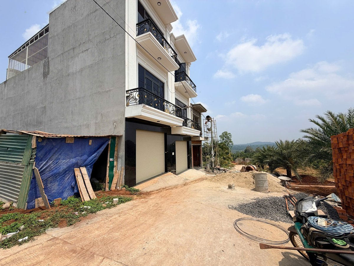 Bán Lốc 5 Lô Đất Liền Kề Sát Khu Thành Đồng Y Moan Buôn Ma Thuột – Thổ Cư 100%