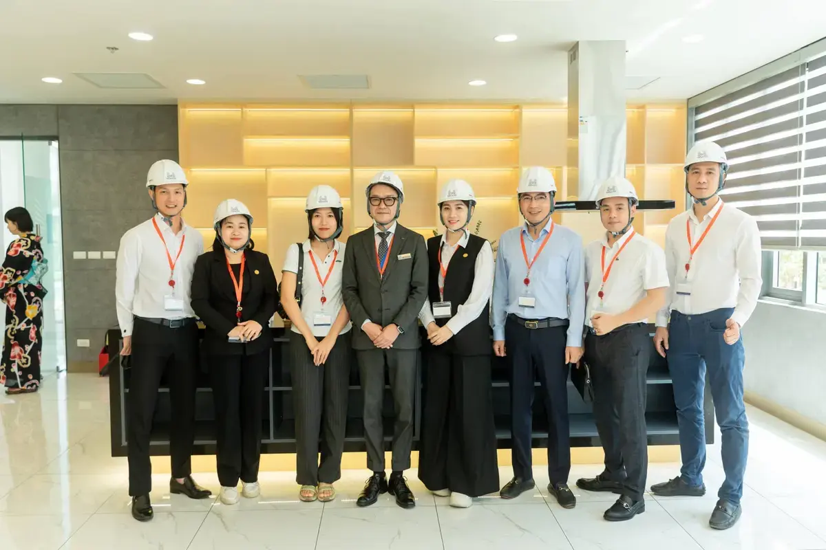 14-minato-7584nfd7894356g