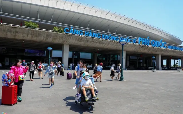 Mũi Né, Phú Quý hút khách dịp lễ vì không cần đi máy bay