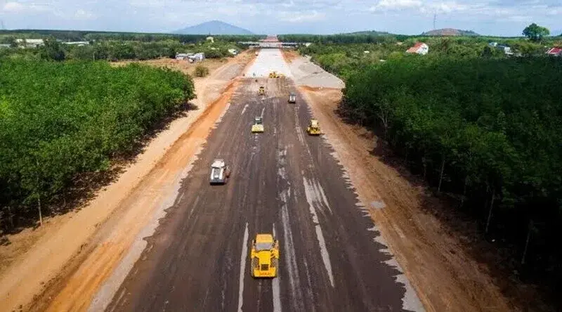 sân bay sắp về đích, nhà đầu tư kỳ vọng vào bđs phan thiết