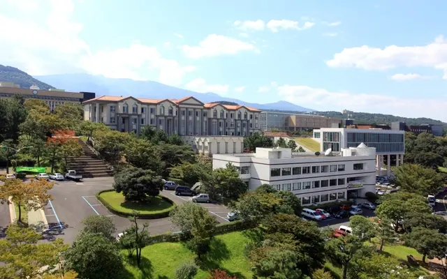 Trường đại học quốc gia Jeju Hàn Quốc