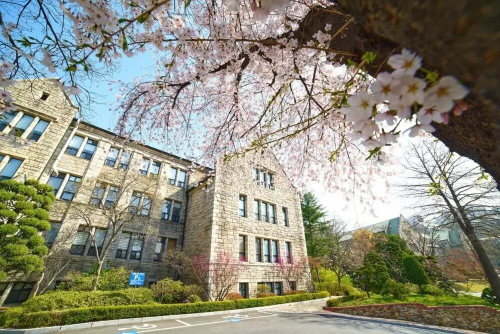 trường đại học nữ ewha hàn quốc