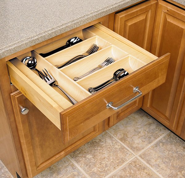 ray trượt cánh lùa gr67