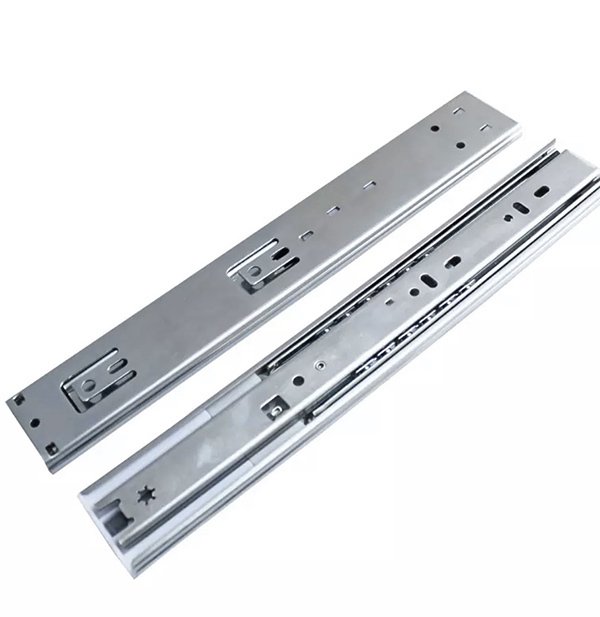 ray trượt cánh lùa gr67