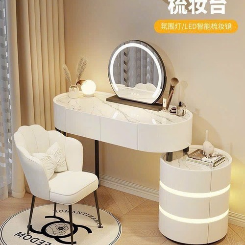 Danh mục Bàn phấn