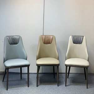 Bộ bàn ăn mặt đá Ceramic bóng kết hợp ghế spot AG 03