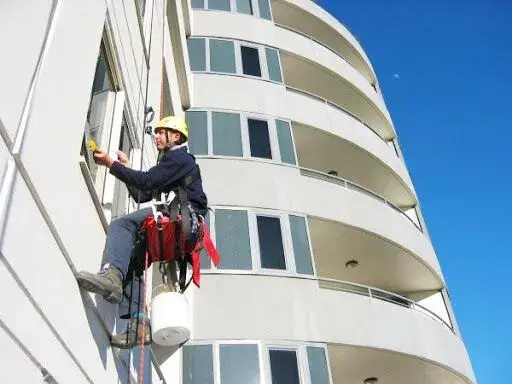 dich-vu-ve-sinh-toa-nha