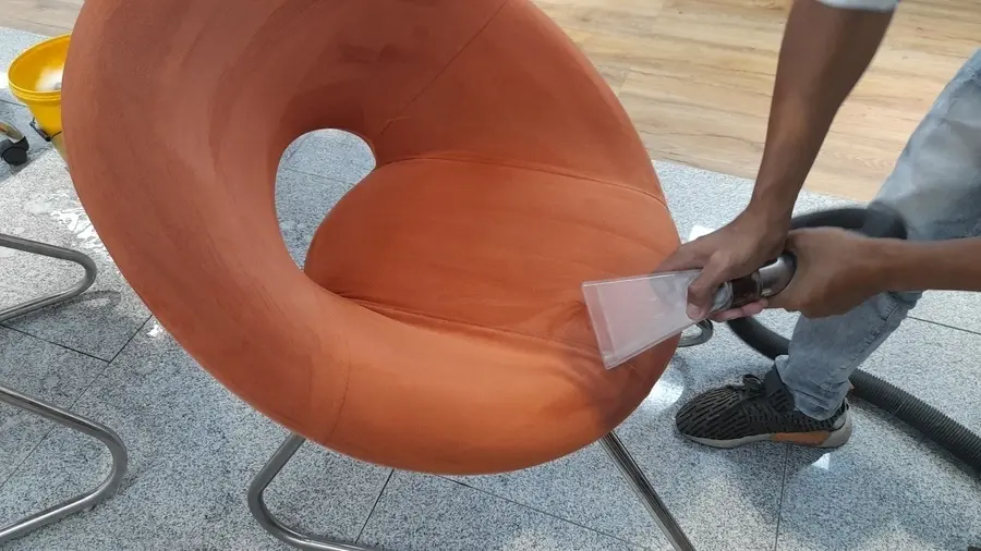 giat-ghe-ngoi-van-phong