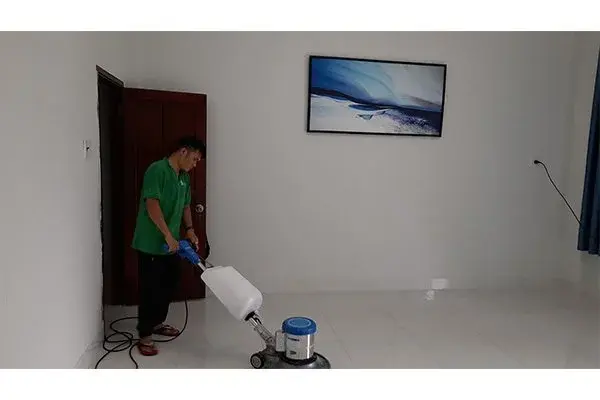 ve-sinh-cong-nghiep-quan-2