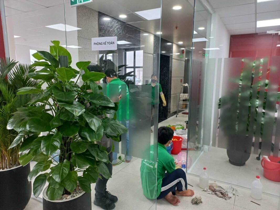 don-ve-sinh-tong-the-can-ho-quan-11