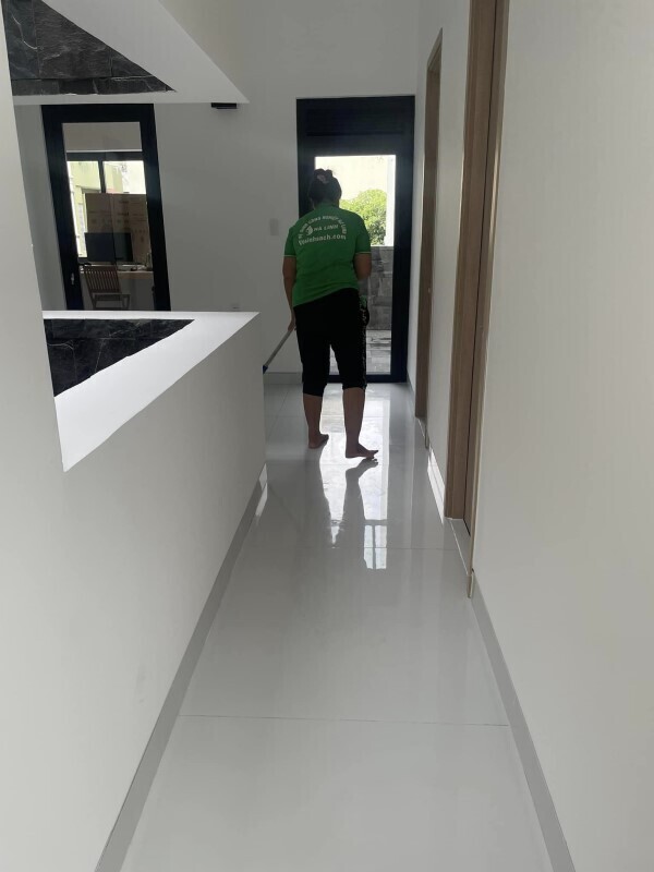 ve-sinh-can-ho-quan-10