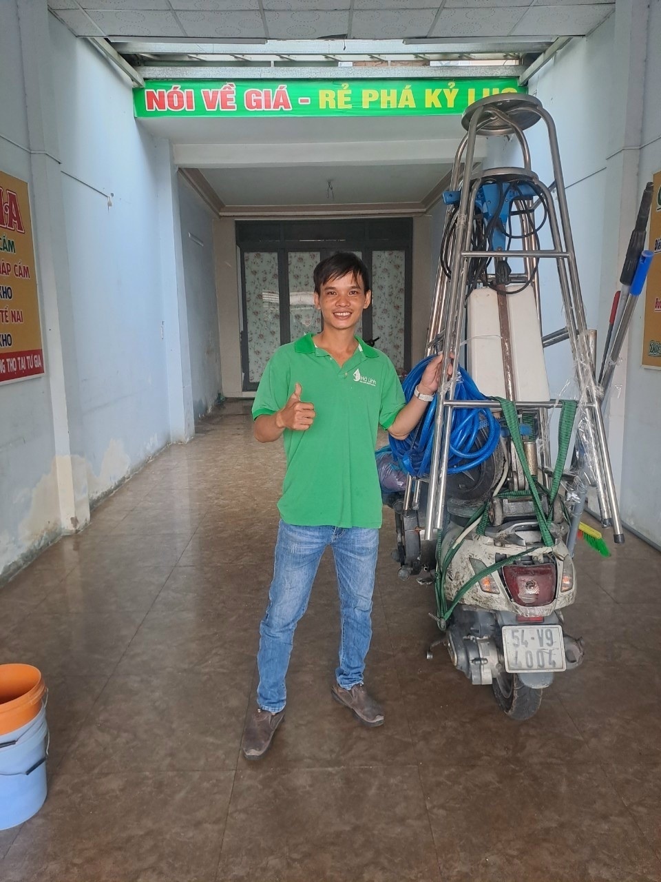 ve-sinh-nha-o-khu-vuc-thu-dc