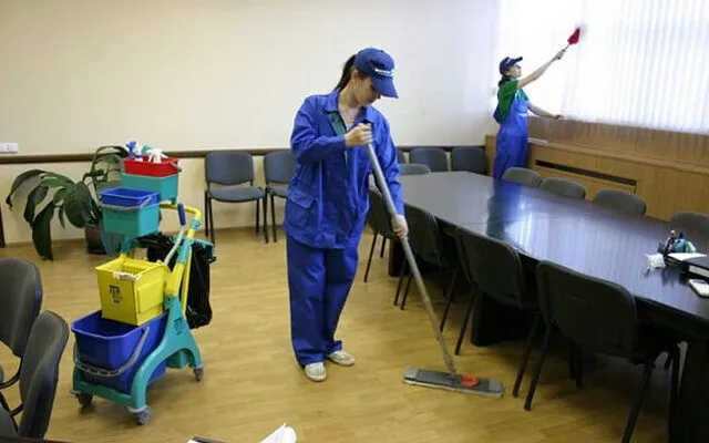 Những lưu ý khi làm vệ sinh trường học