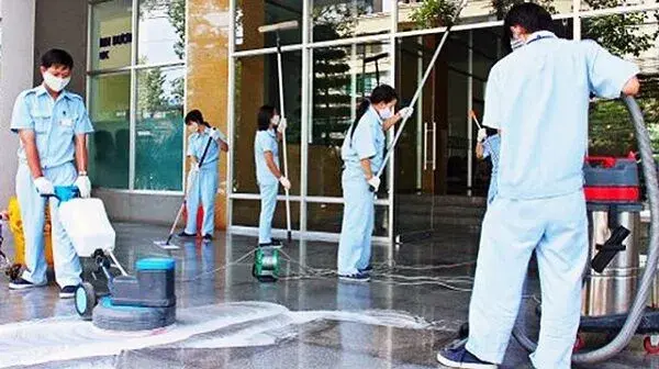 ve-sinh-truong-hoc-chuyen-nghiep-2