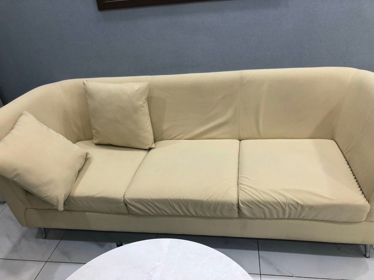 giat-sofa-tai-nha-(3)