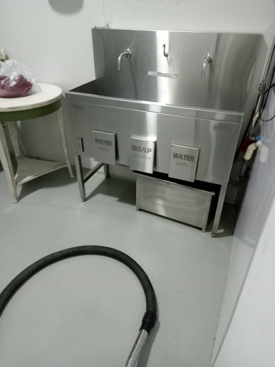 ve-sinh-khu-xuong-(23)