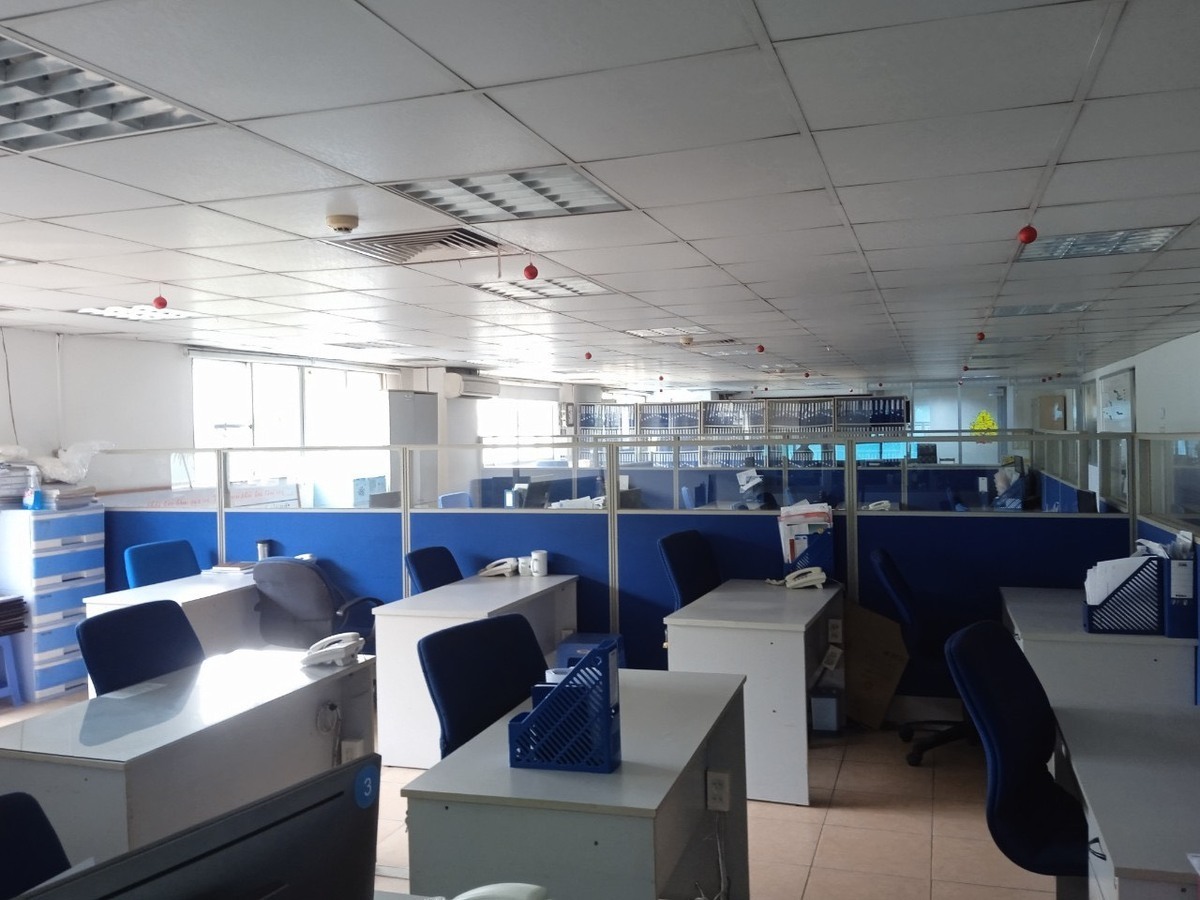 ve-sinh-van-phong-lam-viec-(5)