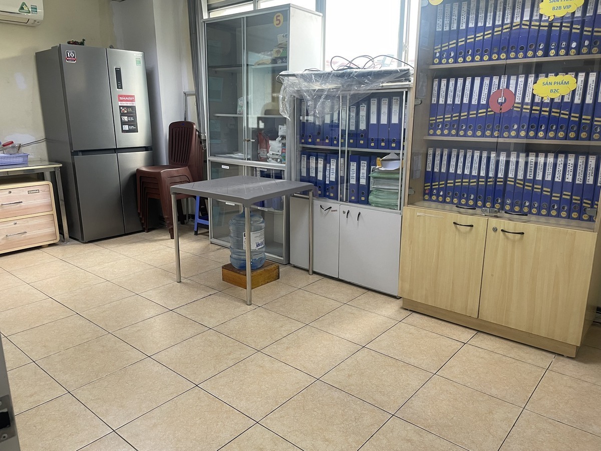 ve-sinh-van-phong-lam-viec-(6)